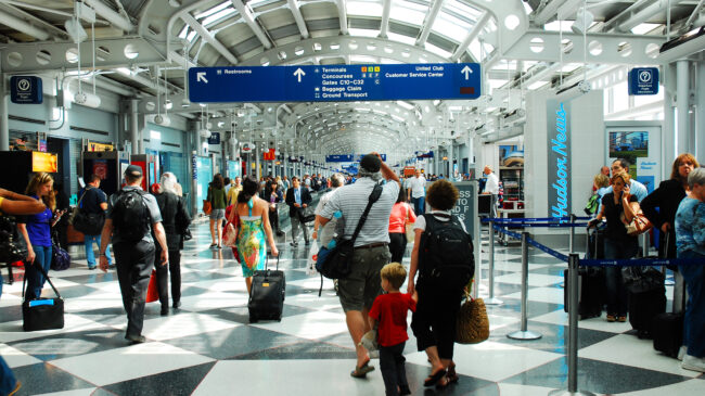Re-regulating airlines won’t help air travelers