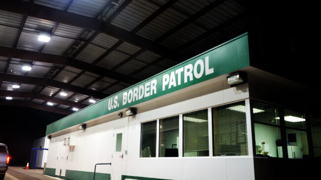 Courts allow border agents to freely search Americans’ cell phones