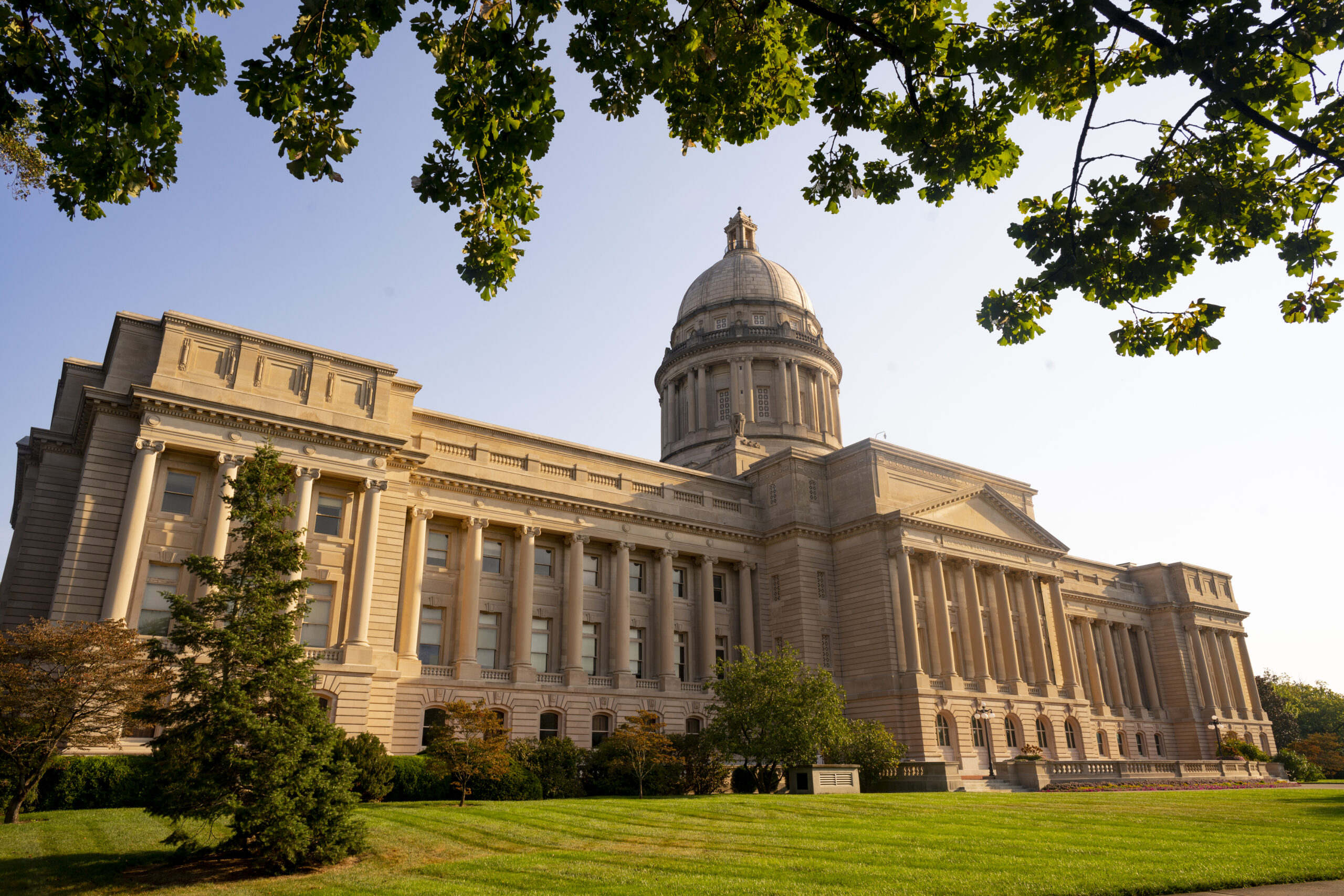 Kentucky Legislature Considers Changes to Teacher Retirement Plan