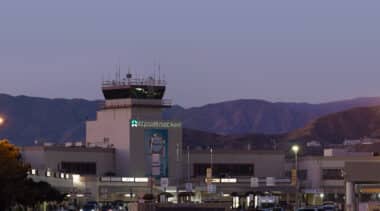 Only in America: Government shutdown causes air traffic control problems